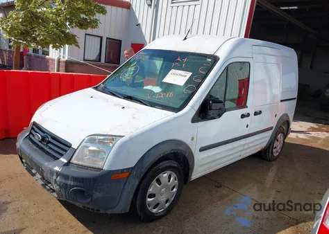 2013 Ford Transit Connect Xl z USA, uszkodzony, nr VIN NM0LS7AN4DT161298